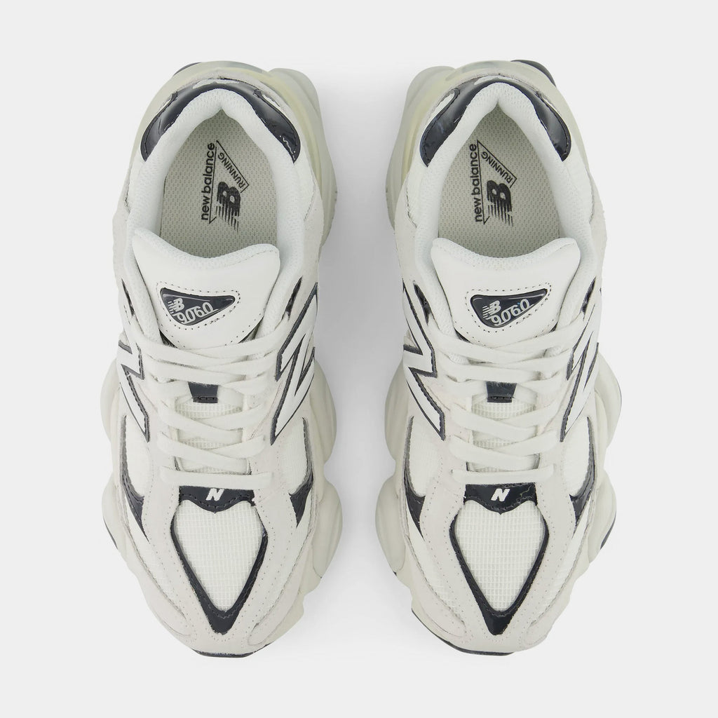 9060 Mens Lifestyle Shoes (Reflection/Sea Salt) - sneakers - view 2